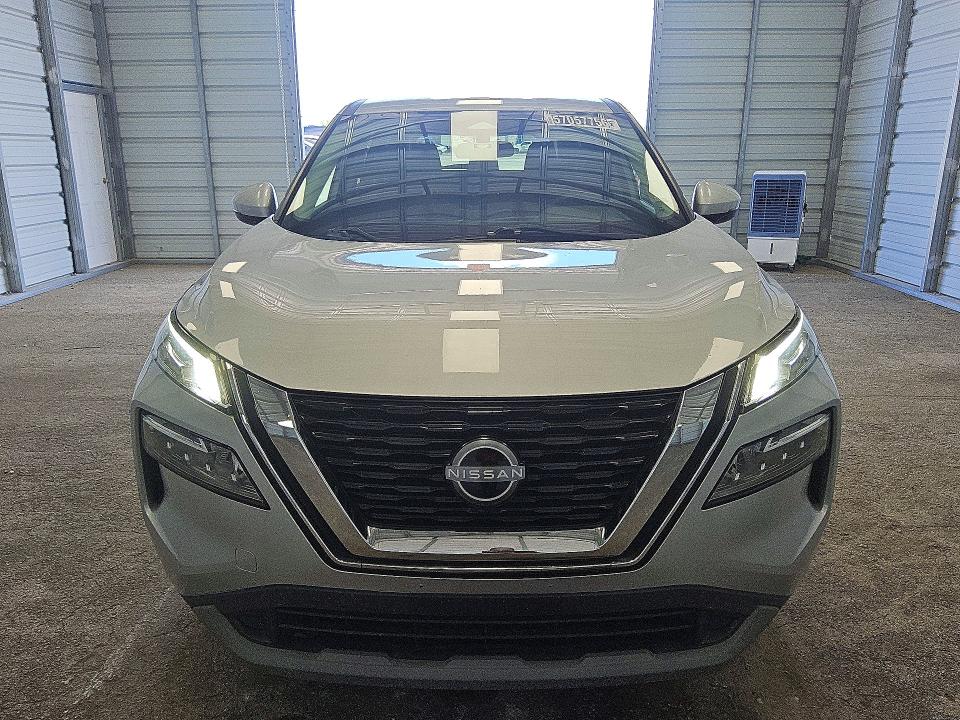 57057756 :رقم المزاد ، 5N1BT3BA7NC723157 vin ، 2022 Nissan Rogue مزاد بيع