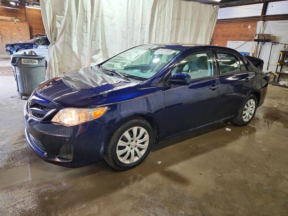 64612086 :رقم المزاد ، 2T1BU4EE1CC886283 vin ، 2012 Toyota Corolla مزاد بيع