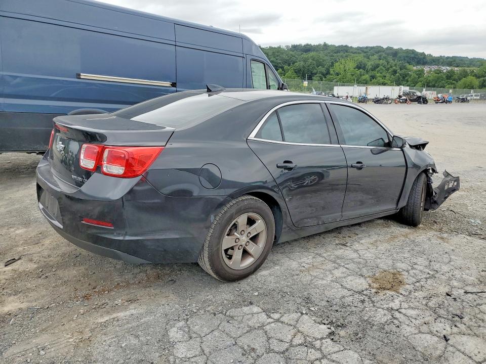 2015 Chevrolet Malibu მანქანა იყიდება აუქციონზე, vin: 1G11C5SL5FF317285, აუქციონის ნომერი: 63780656