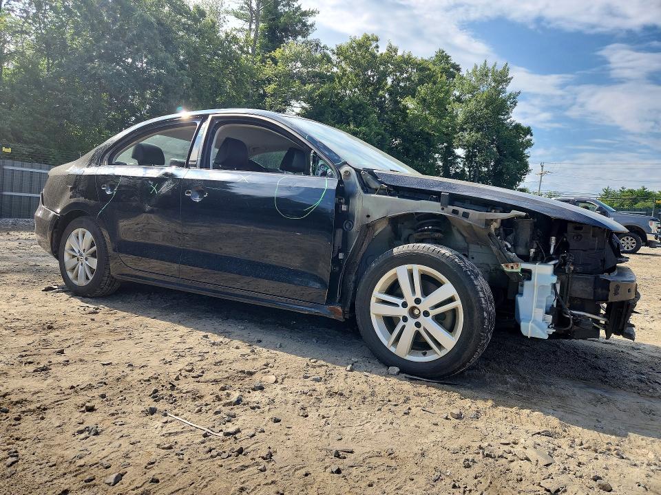 Продажа на аукционе авто 2015 Volkswagen Jetta, vin: 3VW3A7AJXFM321301, номер лота: 64541736