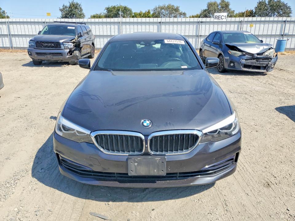 Продажа на аукционе авто 2018 Bmw 530e, vin: WBAJA9C53JG622854, номер лота: 64431516
