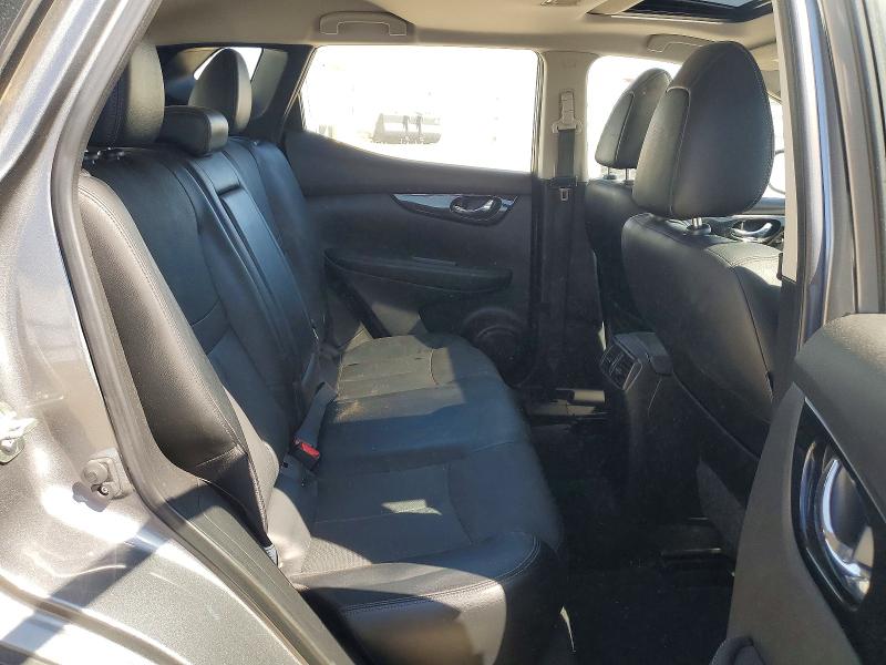 64466116 :رقم المزاد ، JN1BJ1CP8JW182200 vin ، 2018 Nissan Rogue Sport مزاد بيع