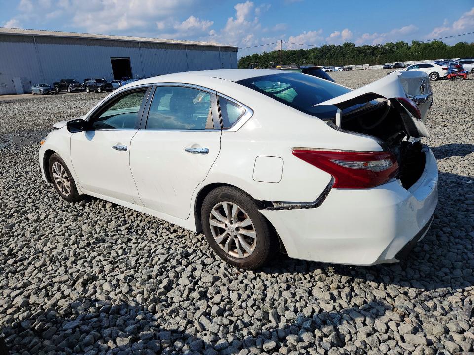 Продаж на аукціоні авто 2018 Nissan Altima, vin: 1N4AL3AP3JC245146, номер лоту: 64247166