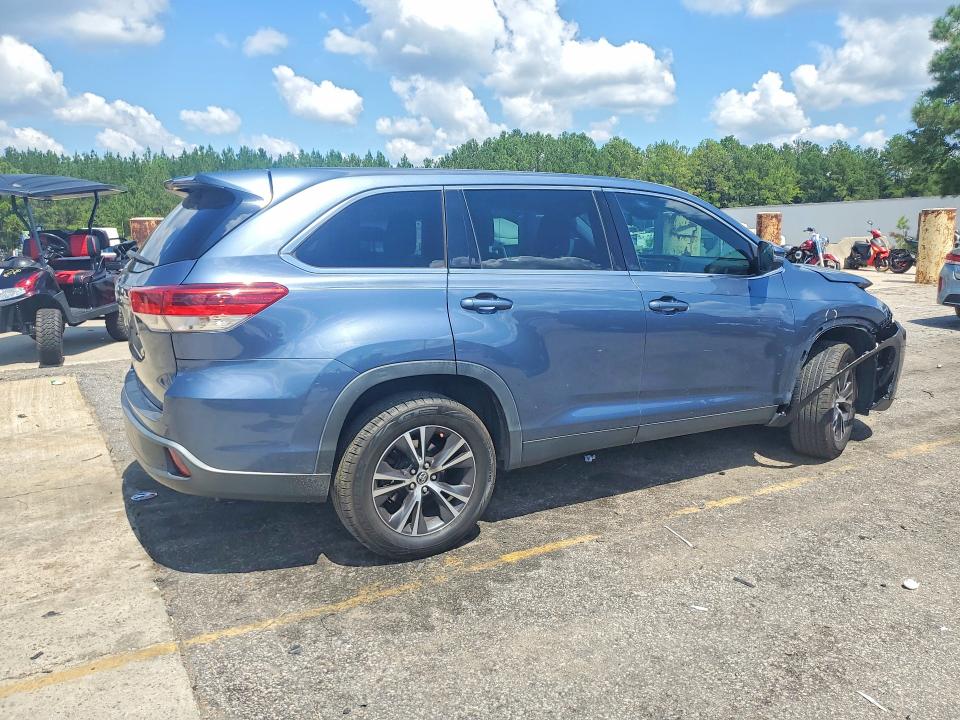 64001776 :رقم المزاد ، 5TDZZRFH7KS350806 vin ، 2019 Toyota Highlander مزاد بيع