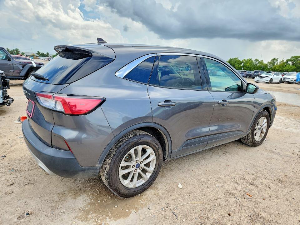 Продаж на аукціоні авто 2021 Ford Escape, vin: 1FMCU0G66MUA92138, номер лоту: 64769946