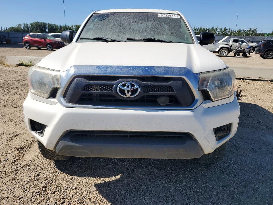 61410236 :رقم المزاد ، 5TFUU4EN5FX111161 vin ، 2015 Toyota Tacoma مزاد بيع