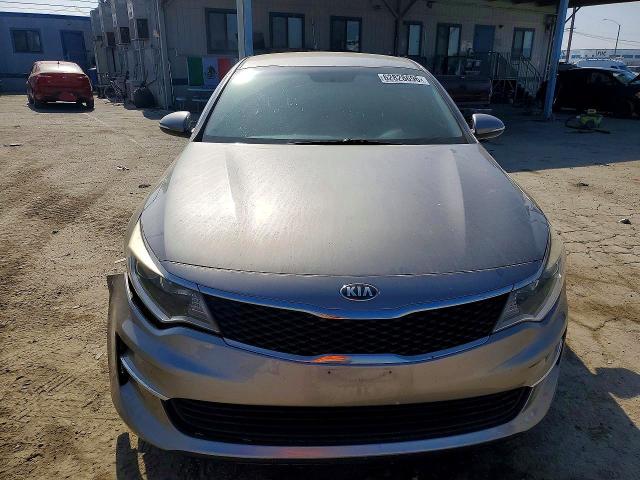 62828696 :رقم المزاد ، 5XXGT4L36JG198411 vin ، 2018 Kia Optima مزاد بيع