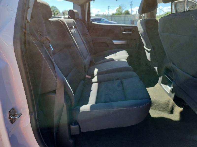 Продажа на аукционе авто 2018 Chevrolet Silverado, vin: 3GCUKREC4JG404385, номер лота: 66695946