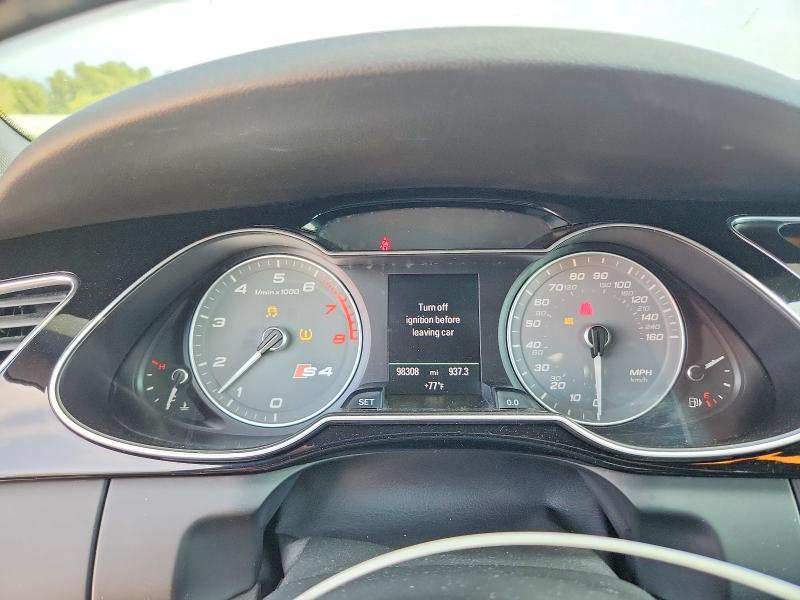 Продажа на аукционе авто 2013 Audi S4, vin: WAUMGAFL3DA076359, номер лота: 65411296