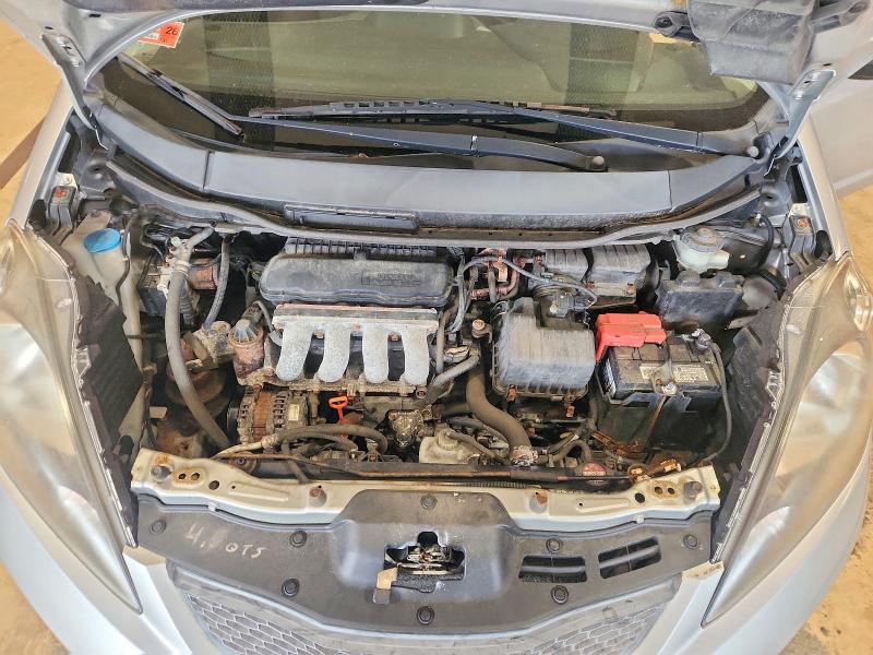 64631646 :رقم المزاد ، JHMGE8H33BC008512 vin ، 2011 Honda Fit مزاد بيع