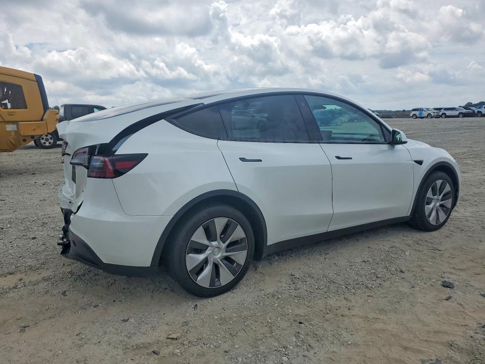 63798026 :رقم المزاد ، 7SAYGAEE6PF643492 vin ، 2023 Tesla Model Y مزاد بيع