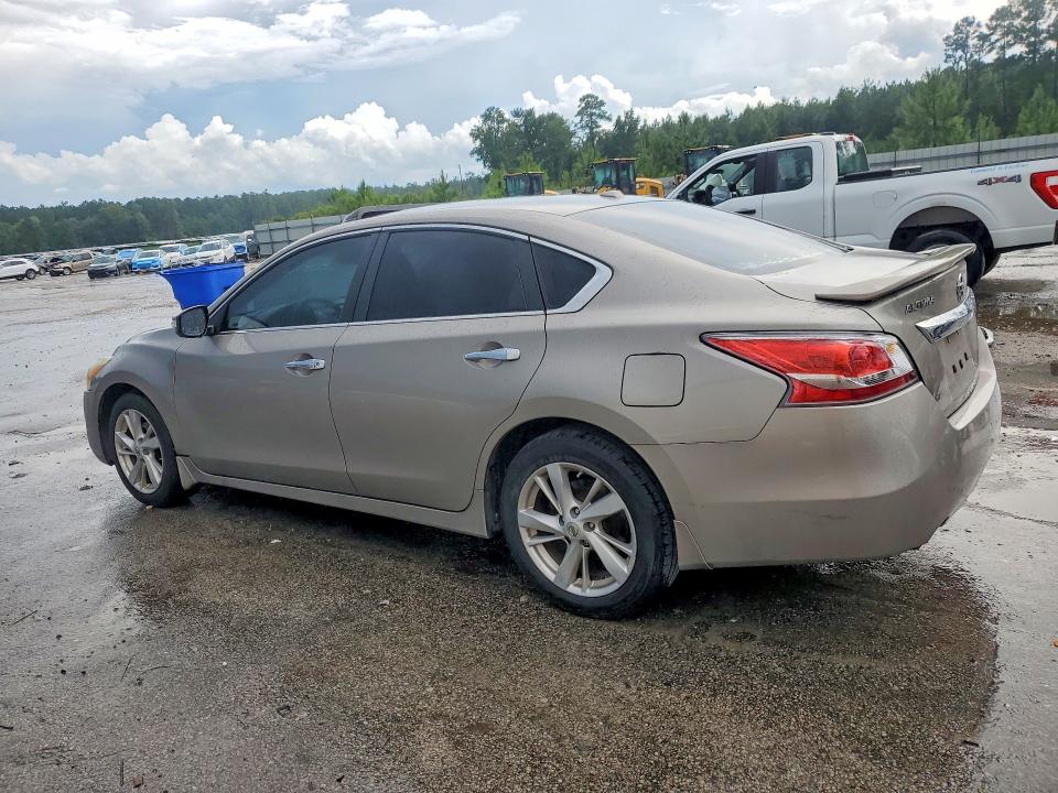 Продажа на аукционе авто 2015 Nissan Altima, vin: 1N4AL3AP1FC164587, номер лота: 64118636
