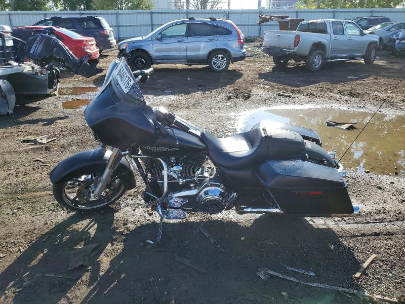 66446176 :رقم المزاد ، 1HD1KBM17EB605852 vin ، 2014 Harley-davidson Flhx مزاد بيع