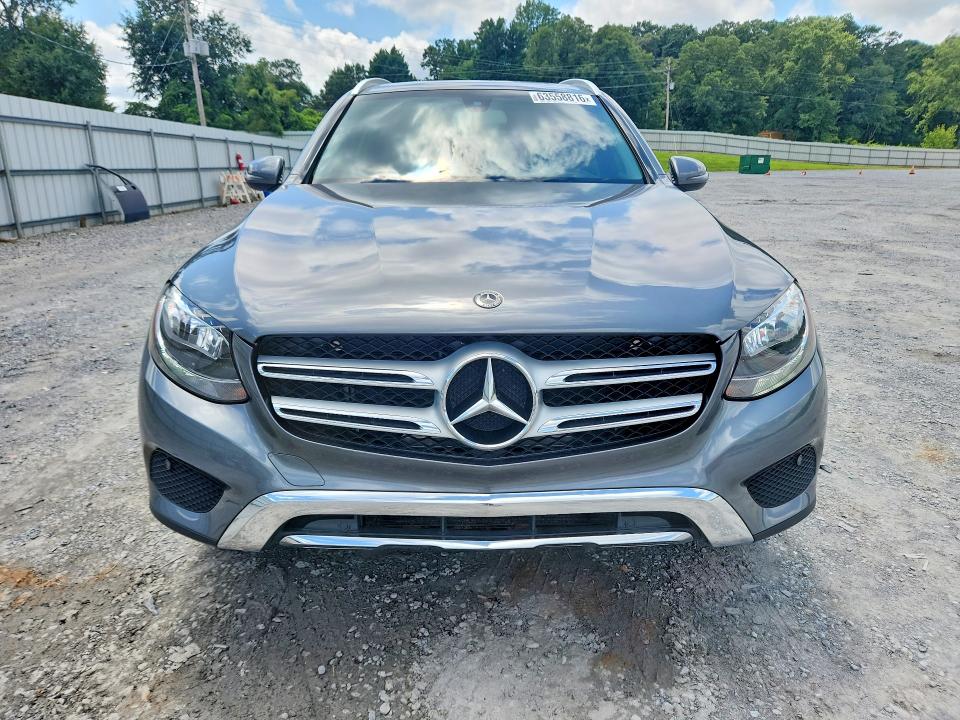 63558816 :رقم المزاد ، WDC0G4JB1JV018167 vin ، 2018 Mercedes-benz Glc مزاد بيع