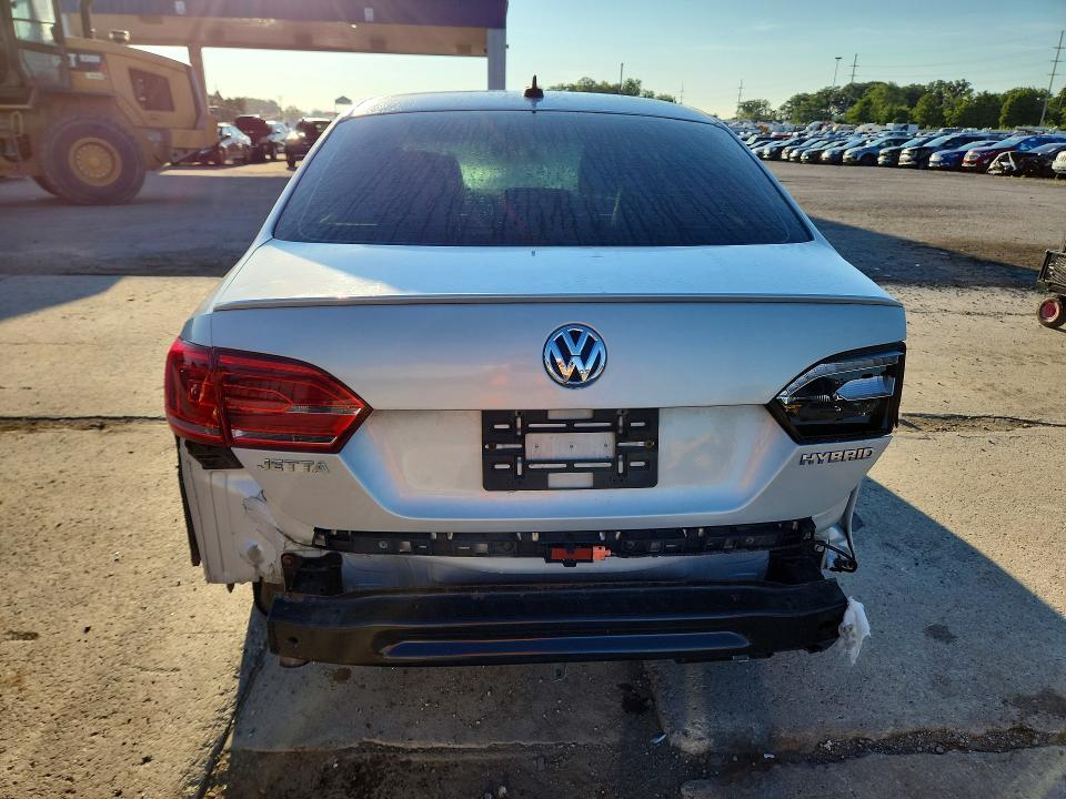 2013 Volkswagen Jetta მანქანა იყიდება აუქციონზე, vin: 3VW637AJ4DM272648, აუქციონის ნომერი: 64677056