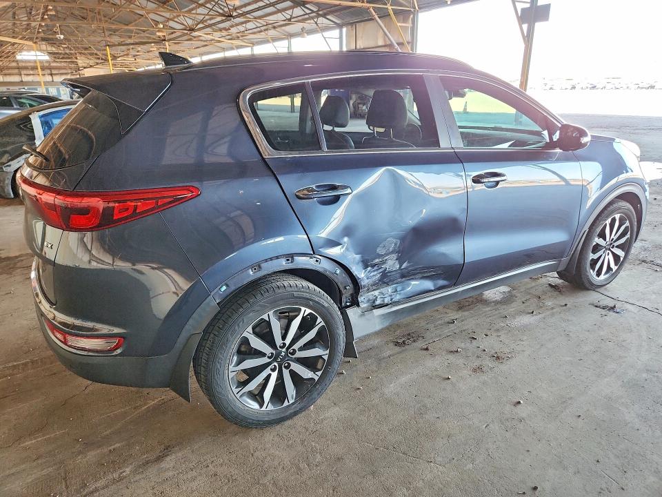 Auction sale of the 2018 Kia Sportage, vin: KNDPN3AC4J7418659, lot number: 64604096