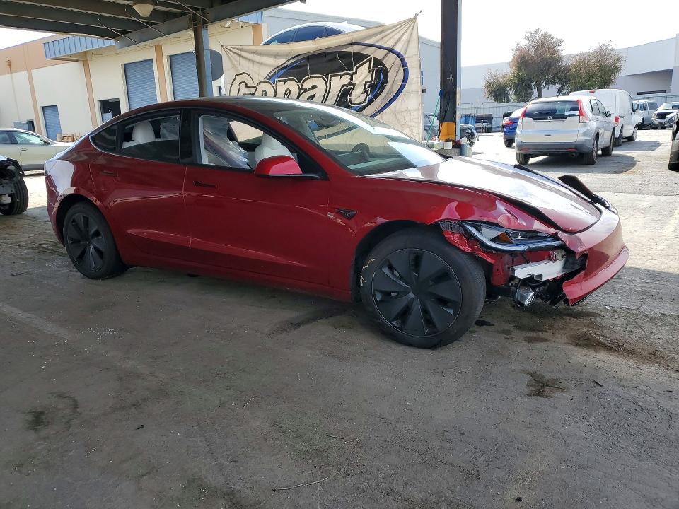 65220626 :رقم المزاد ، 5YJ3E1EA0SF071872 vin ، 2025 Tesla Model 3 مزاد بيع