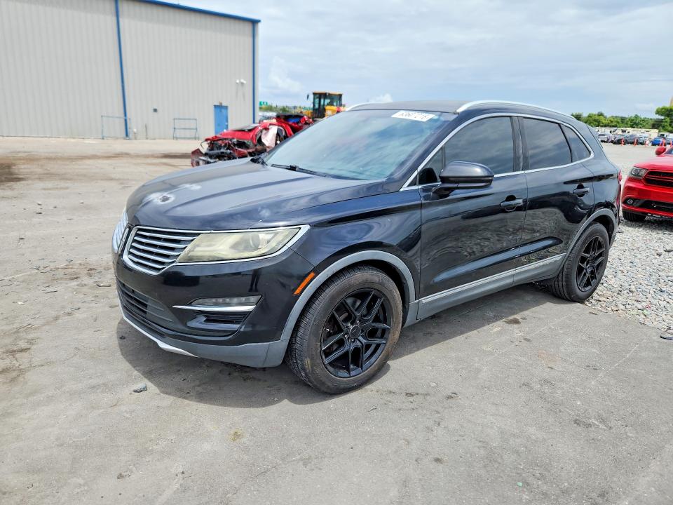 Продажа на аукционе авто 2015 Lincoln Mkc, vin: 5LMCJ1A94FUJ45338, номер лота: 63607216