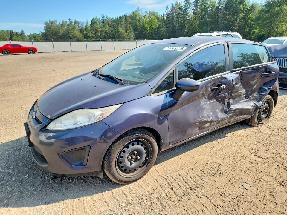 63809546 :رقم المزاد ، 3FADP4EJ8DM141526 vin ، 2013 Ford Fiesta مزاد بيع