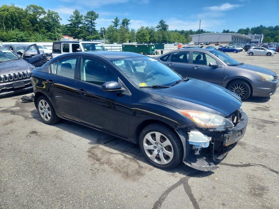 Продажа на аукционе авто 2013 Mazda 3, vin: JM1BL1TGXD1780006, номер лота: 63921476