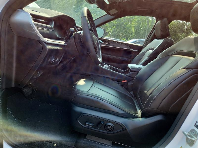 Продажа на аукционе авто 2024 Jeep Grand Cherokee, vin: 1C4RJHBG5RC223370, номер лота: 64601606