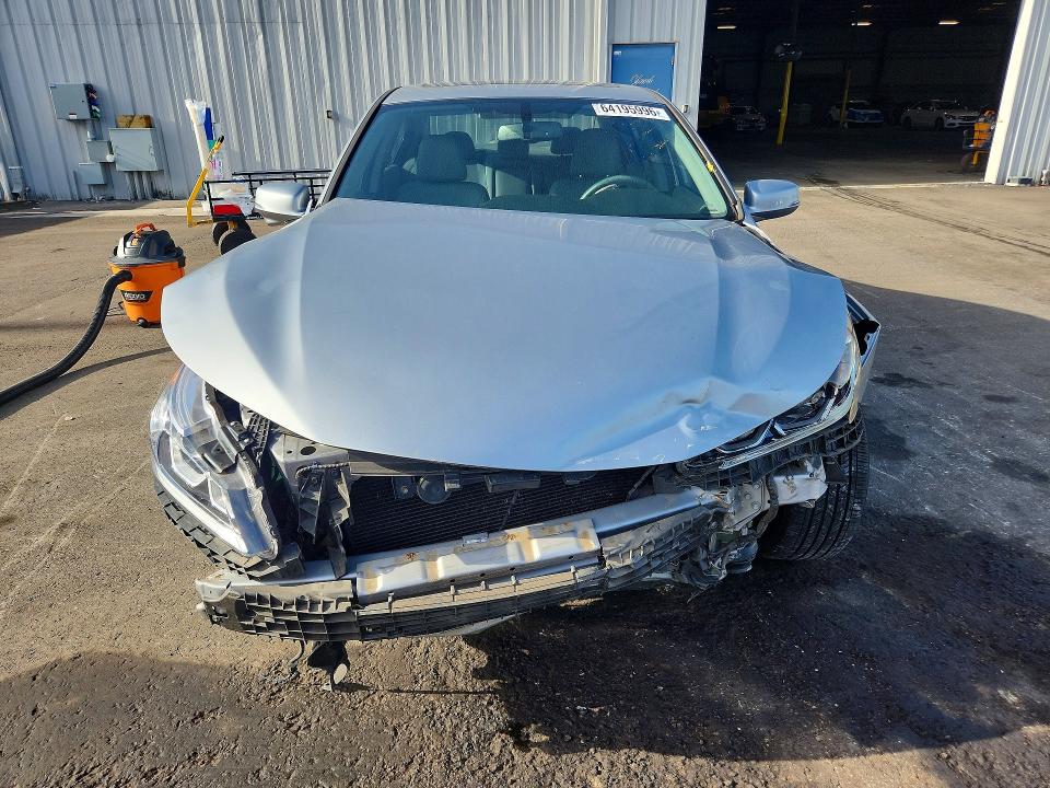 Продаж на аукціоні авто 2016 Honda Accord, vin: 1HGCR2F8XGA041107, номер лоту: 64195996