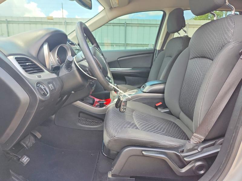 64397276 :رقم المزاد ، 3C4PDCAB7JT421240 vin ، 2018 Dodge Journey مزاد بيع