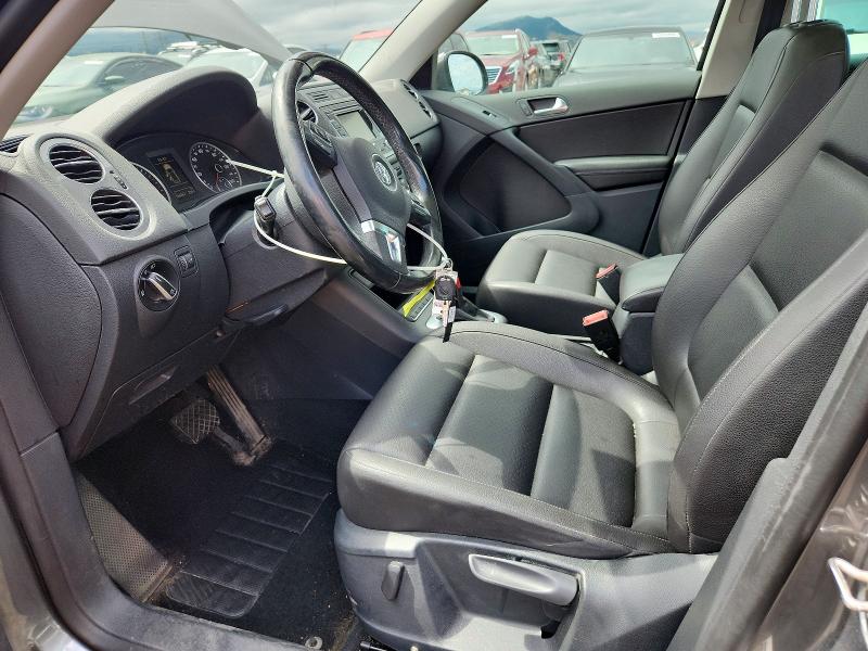 64447656 :رقم المزاد ، WVGBV3AX2DW618846 vin ، 2013 Volkswagen Tiguan مزاد بيع