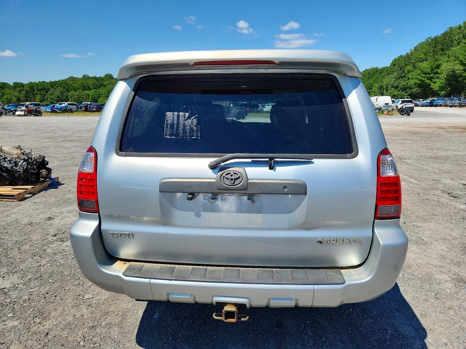 63693956 :رقم المزاد ، JTEBU14R08K033880 vin ، 2008 Toyota 4runner مزاد بيع