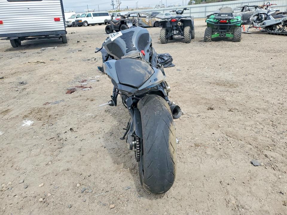 65240616 :رقم المزاد ، JKBZXJJ15SA023812 vin ، 2025 Kawasaki Zx636 مزاد بيع