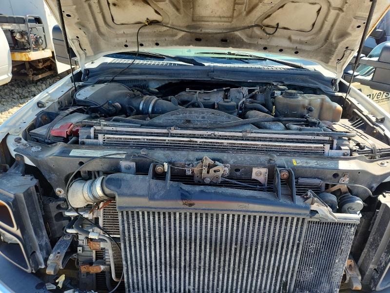 63391846 :رقم المزاد ، 1FDAF56R08EA05912 vin ، 2008 Ford F550 مزاد بيع