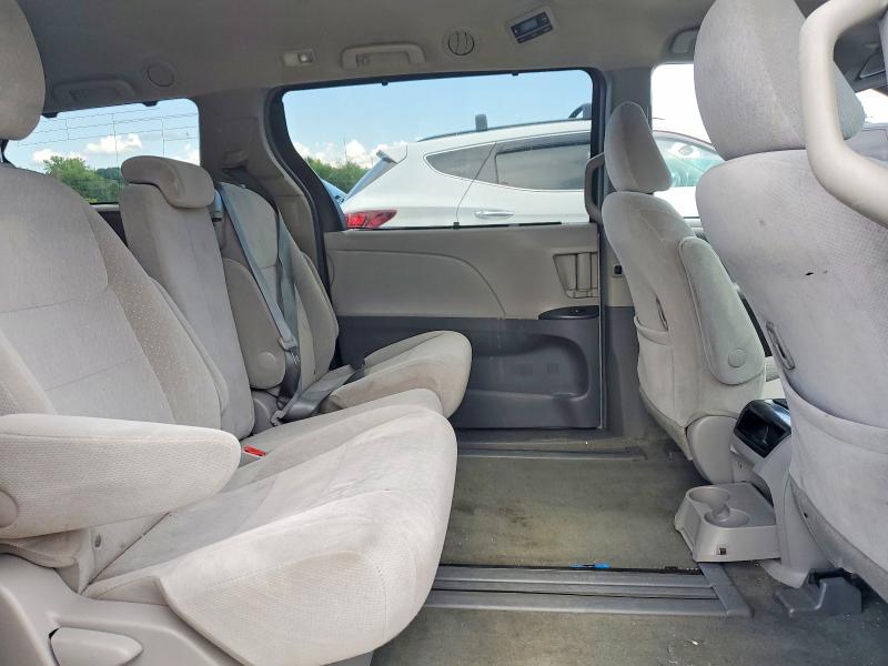 Продаж на аукціоні авто 2016 Toyota Sienna, vin: 5TDKK3DC4GS718795, номер лоту: 64111386