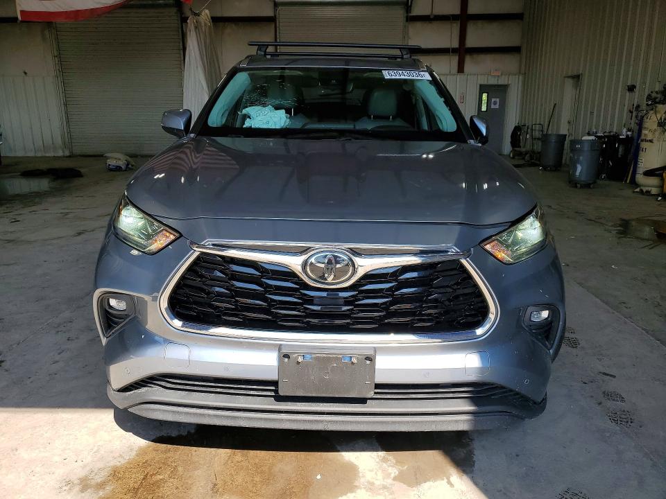 Aukcja sprzedaży 2020 Toyota Highlander, vin: 5TDDZRBH8LS015698, numer aukcji: 63943036