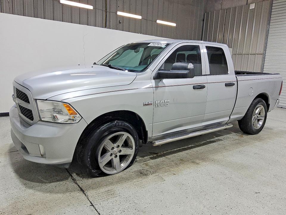 60952526 :رقم المزاد ، 1C6RR7FT6FS600940 vin ، 2015 Ram 1500 مزاد بيع