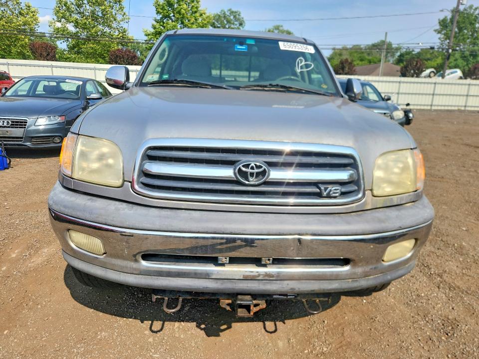 65095356 :رقم المزاد ، 5TBBT44112S244632 vin ، 2002 Toyota Tundra مزاد بيع