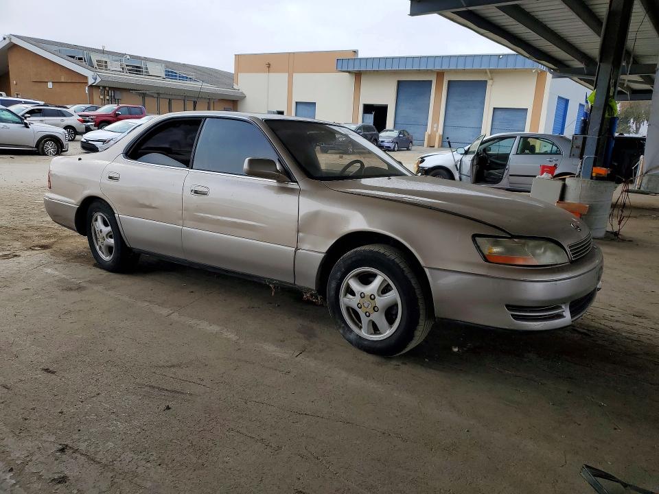 Продажа на аукционе авто 1992 Lexus Es 300, vin: JT8VK13T2N0030540, номер лота: 66779986