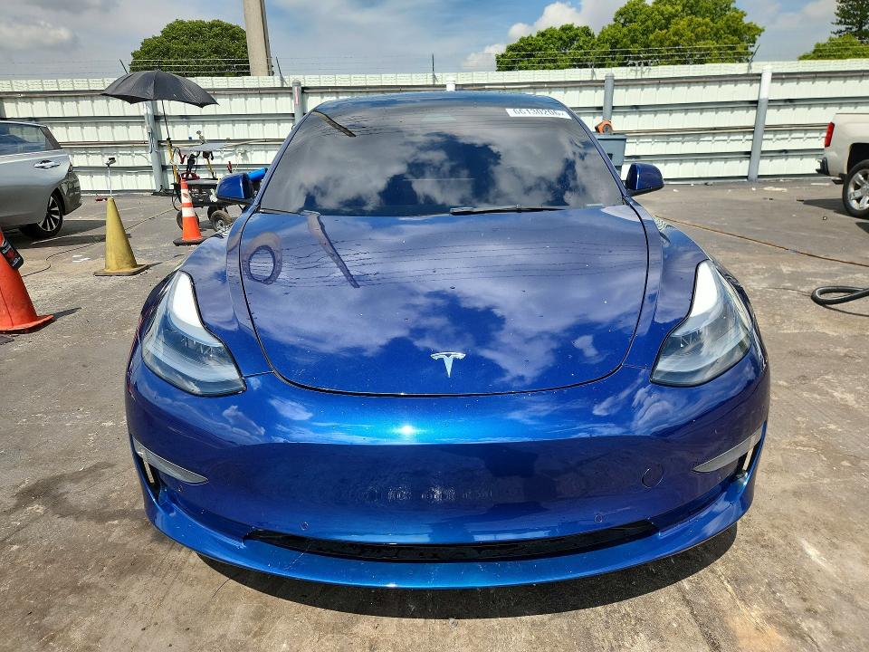 66130206 :رقم المزاد ، 5YJ3E1EA5NF287379 vin ، 2022 Tesla Model 3 مزاد بيع