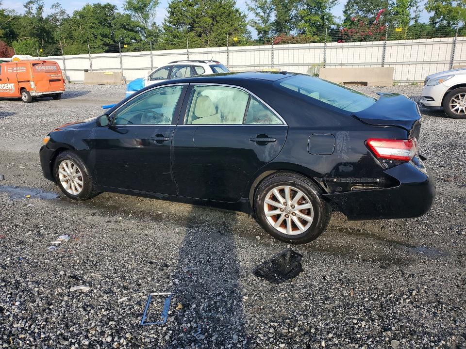 64432396 :رقم المزاد ، 4T1BF3EK4BU136755 vin ، 2011 Toyota Camry مزاد بيع