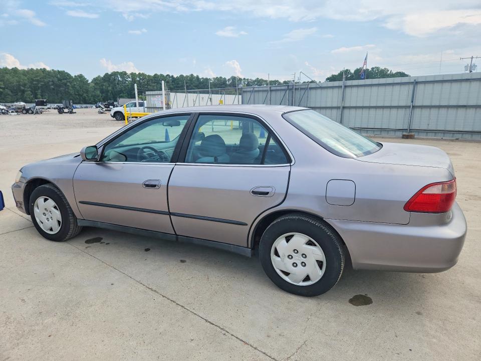 Продаж на аукціоні авто 2000 Honda Accord, vin: 1HGCG1649YA015631, номер лоту: 64479696