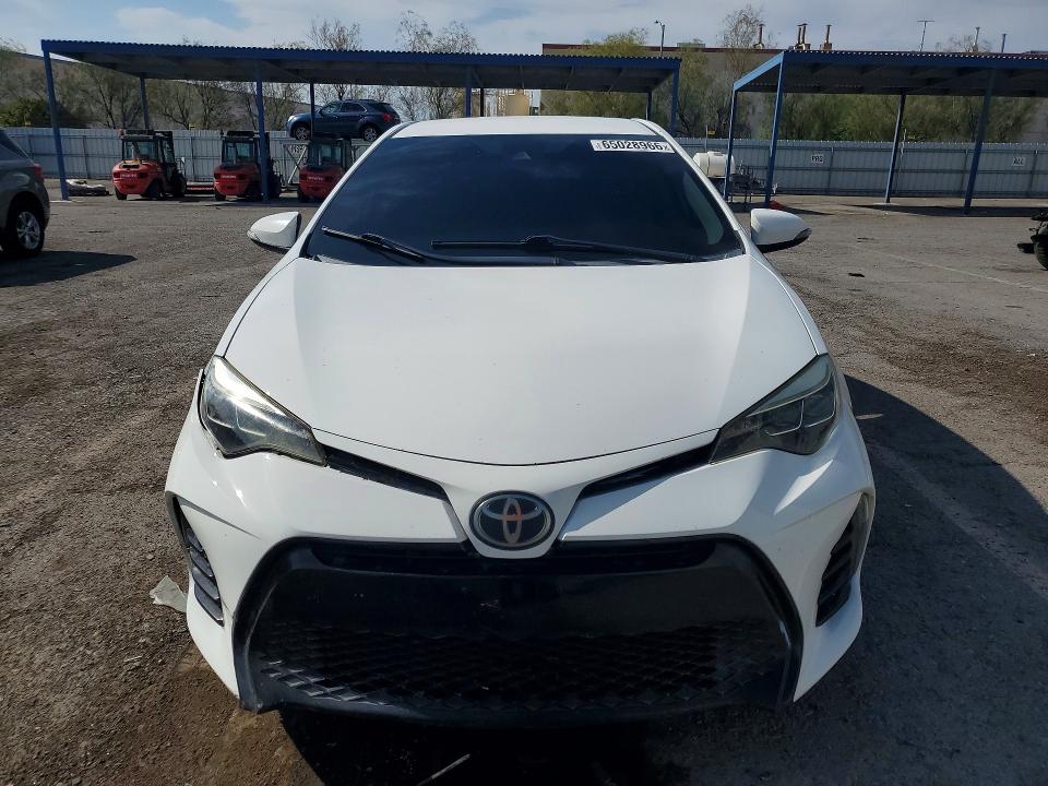 65028966 :رقم المزاد ، 2T1BURHEXHC843495 vin ، 2017 Toyota Corolla مزاد بيع