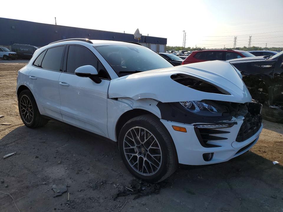 65584686 :رقم المزاد ، WP1AB2A57JLB30683 vin ، 2018 Porsche Macan مزاد بيع