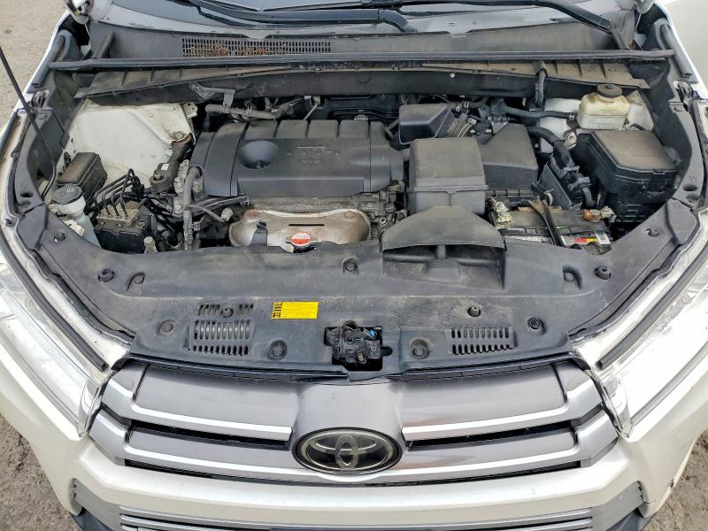 Продажа на аукционе авто 2017 Toyota Highlander, vin: 5TDZARFH1HS029795, номер лота: 63875846