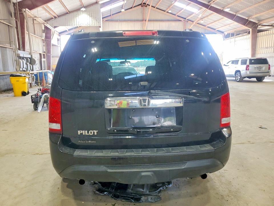66913376 :رقم المزاد ، 5FNYF3H20FB008506 vin ، 2015 Honda Pilot مزاد بيع