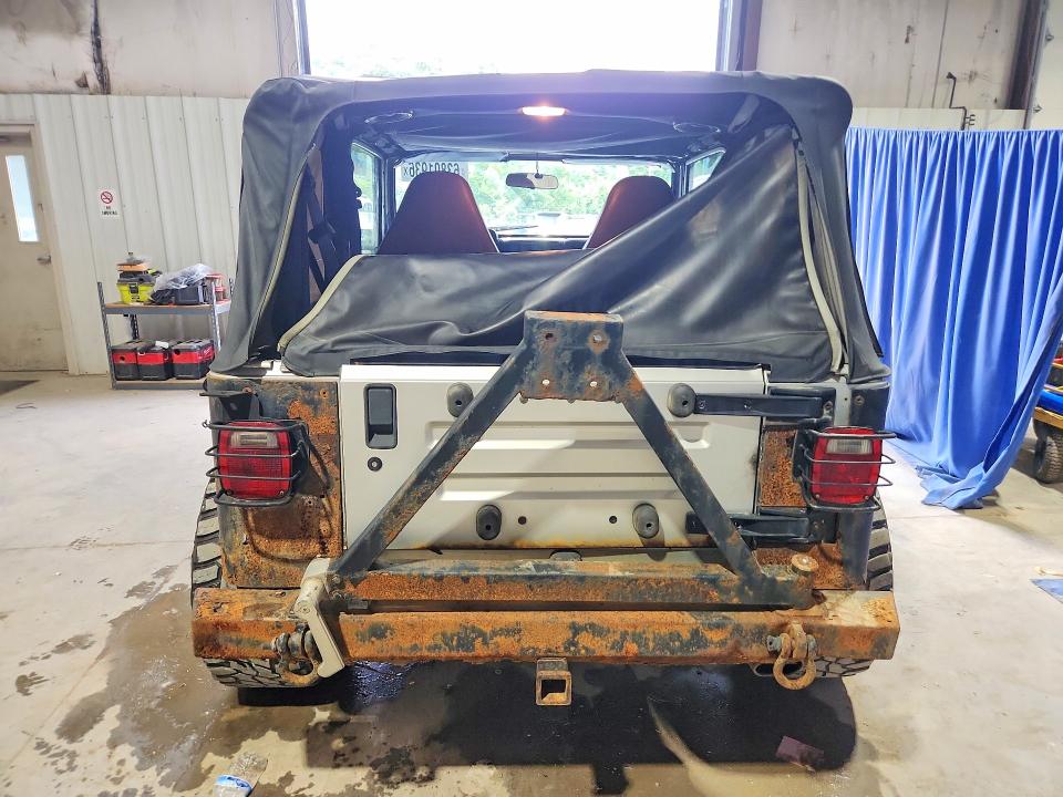 Продажа на аукционе авто 2002 Jeep Wrangler / Tj, vin: 1J4FA39S82P745127, номер лота: 63801936
