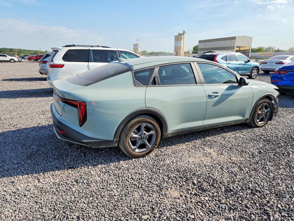 Продажа на аукционе авто 2025 Kia K4, vin: 3KPFT4DE2SE229515, номер лота: 65901406