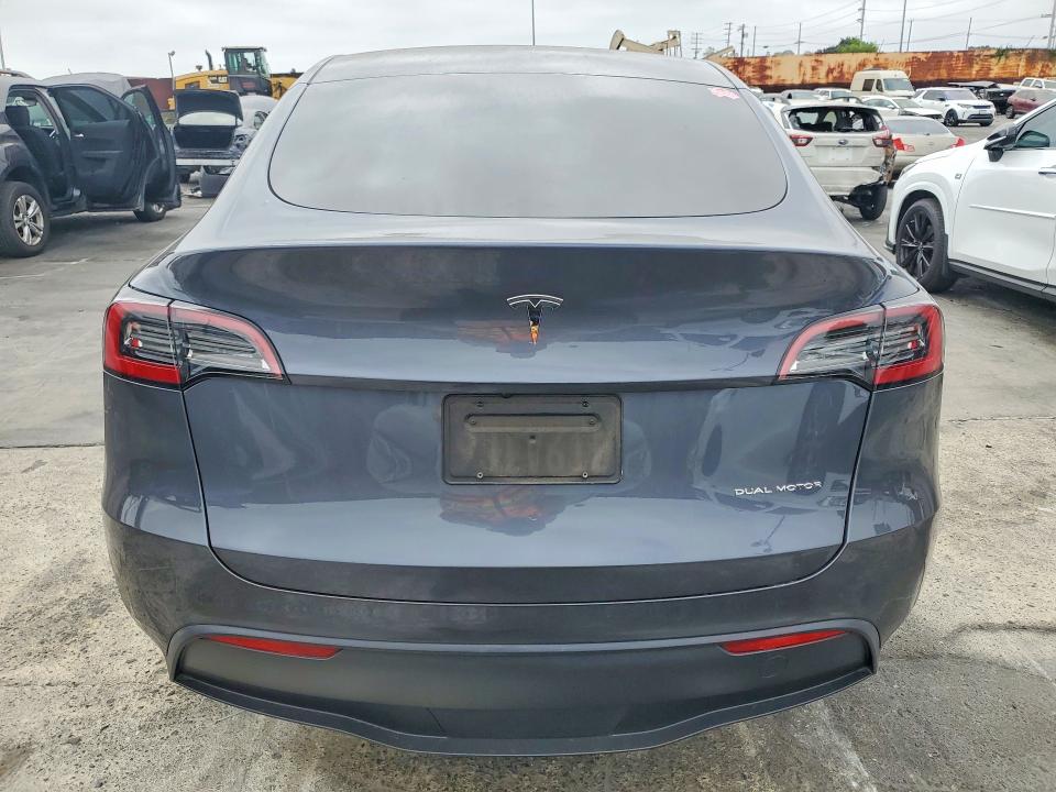 2023 Tesla Model Y მანქანა იყიდება აუქციონზე, vin: 7SAYGDEE6PF889931, აუქციონის ნომერი: 63597036