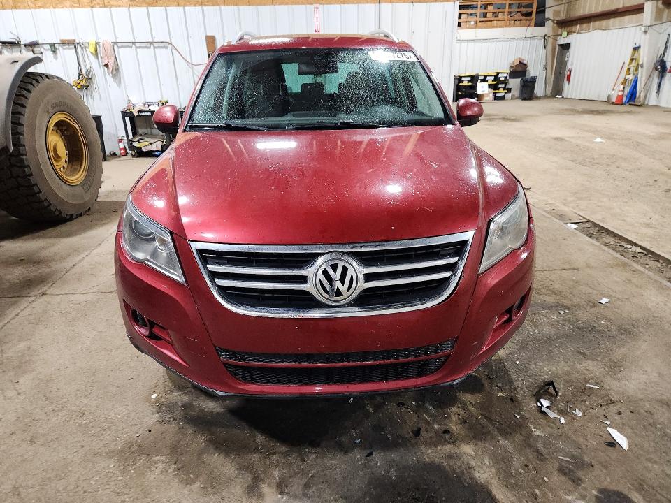 Aukcja sprzedaży 2010 Volkswagen Tiguan, vin: WVGBV7AX1AW003837, numer aukcji: 65647276