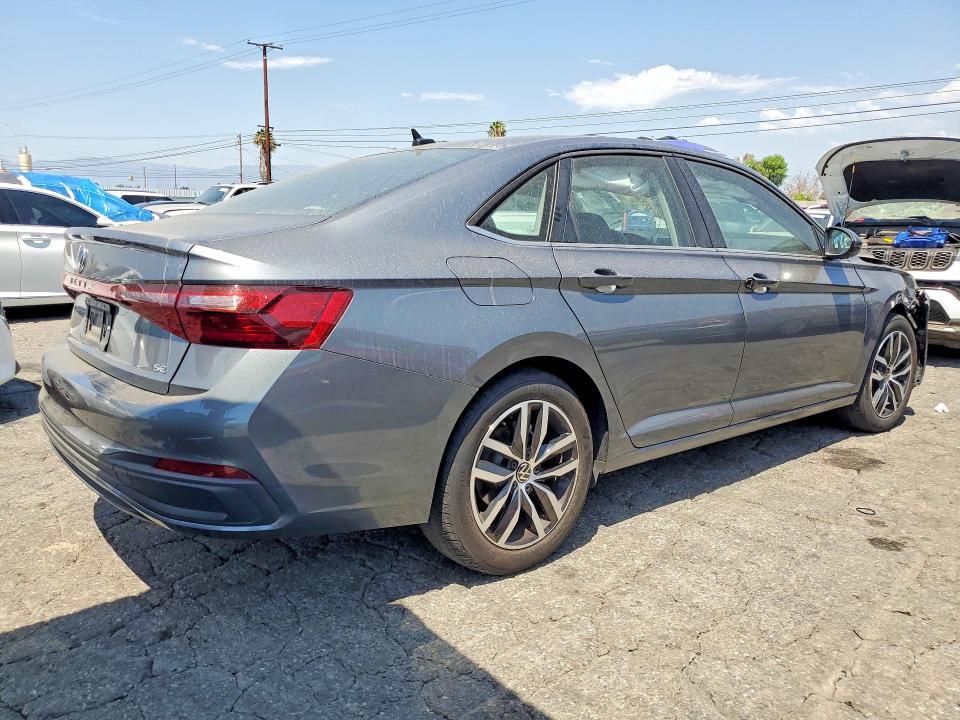 64296876 :رقم المزاد ، 3VW7X7BU0SM071277 vin ، 2025 Volkswagen Jetta مزاد بيع