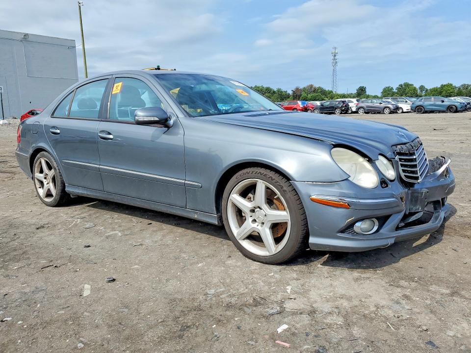 2009 Mercedes-benz E მანქანა იყიდება აუქციონზე, vin: WDBUF56X99B417313, აუქციონის ნომერი: 63096676