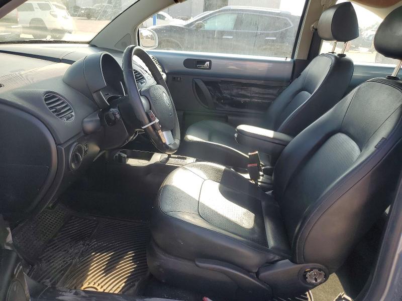 2010 Volkswagen New Beetle მანქანა იყიდება აუქციონზე, vin: 3VWPW3AG7AM012085, აუქციონის ნომერი: 64510936